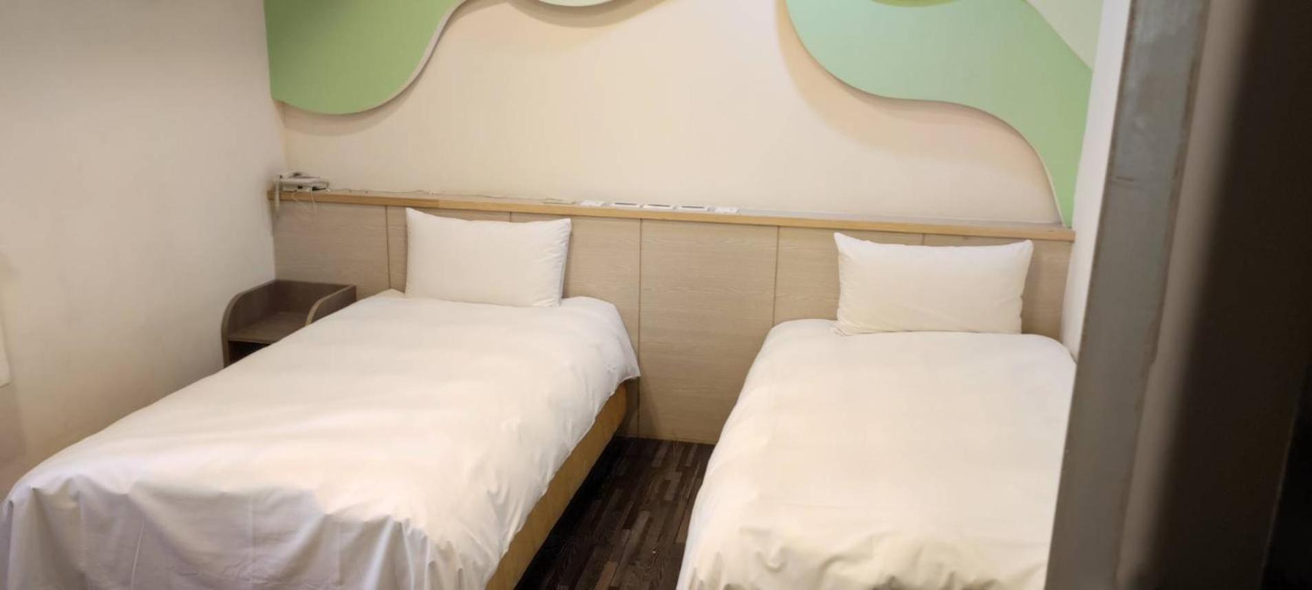 Well Live Hotel Douliu Exterior foto